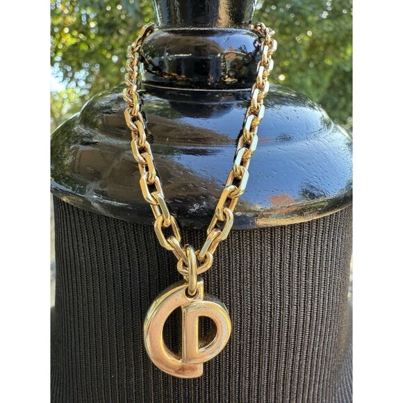 Christian Dior Gold CD Logo Charm Vintage Bracelet CD Clasp - Picture 1 of 9